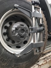 FIXADOR UNIVERAL CAMINHAO 05