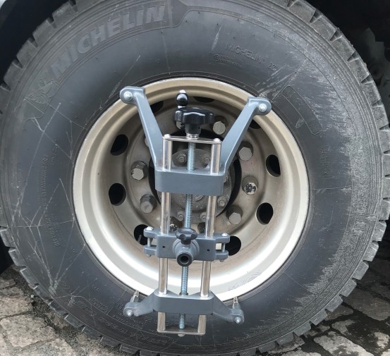 FIXADOR UNIVERSAL CAMINHAO CAPA